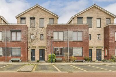 Woning B.G.J. Berntzenstraat 6 Sassenheim