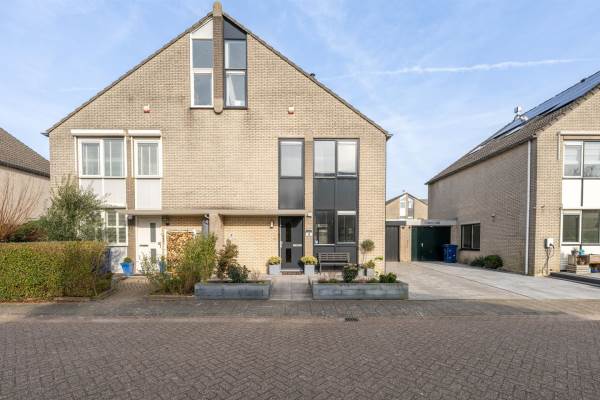 Woning Schalmeistraat 19 Almere