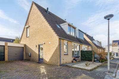 Woning Mozartstraat 8 Hellevoetsluis