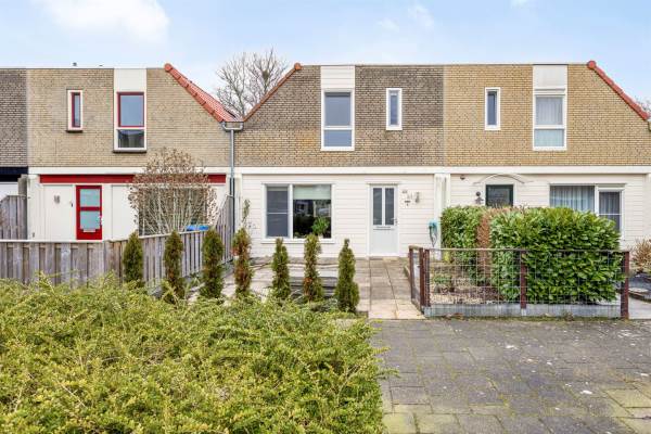 Woning Karveel 4857 Lelystad