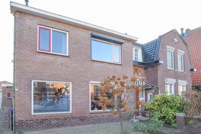 Woning Wilhelminastraat 1 Axel