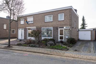 Woning Pastoor Delahayestraat 7 Munstergeleen