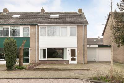 Woning Willem-Alexanderstraat 62 Aalsmeer