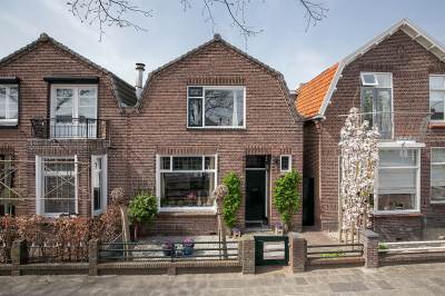Woning Koninginneweg 56 Oud-Beijerland