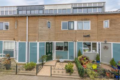 Woning J. Paxtonstraat 16 Velserbroek