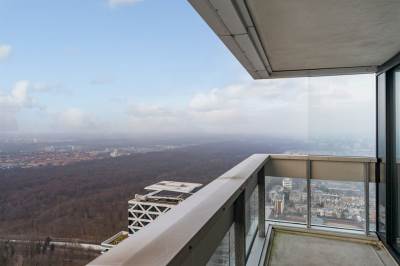 Woning Anna van Buerenplein 273 Den Haag