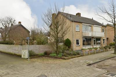 Woning Waterstraat 56 Halsteren