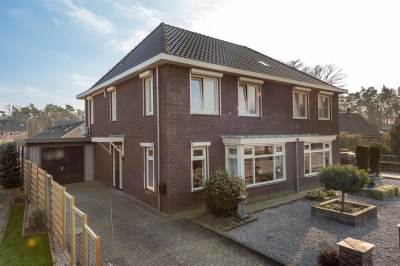 Woning Middenweg 9 't Loo Oldebroek