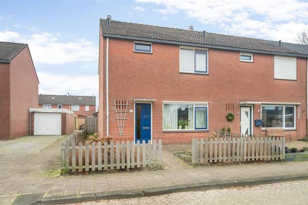 Woning De Banken 9 Zwartemeer