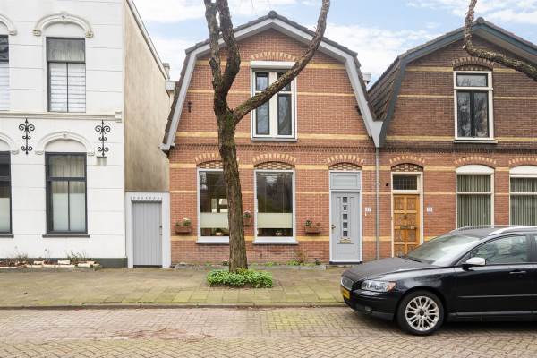 Woning Stationsstraat 37 Koog aan de Zaan