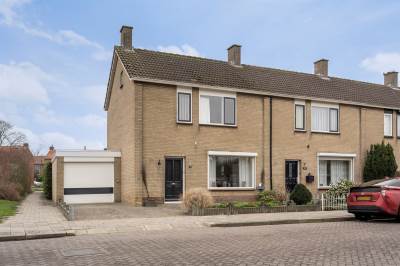 Woning Bloemenlaan 5 Sint-Maartensdijk