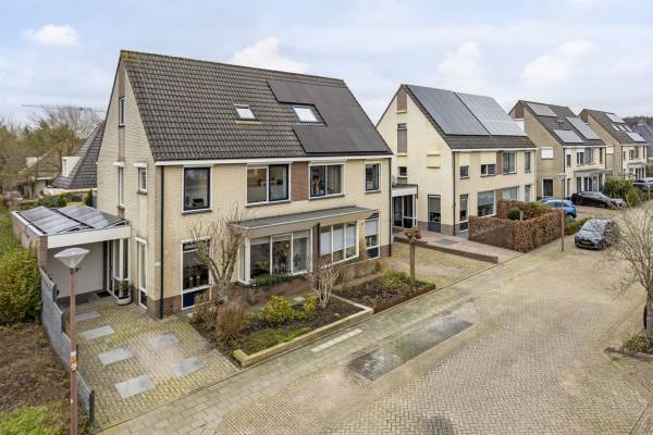 Woning De Kievit 34 Elst (UT)