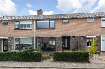 Woning Anna Paulownastraat 23 Geldermalsen