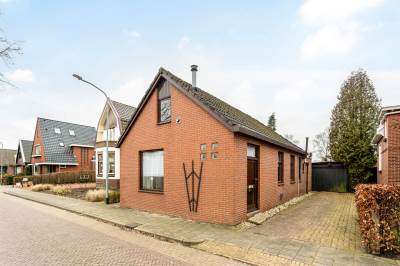 Woning H.J. Kniggekade 2 Stadskanaal