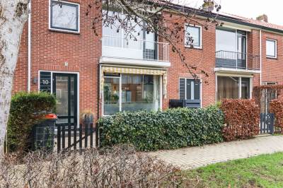 Woning van Alkemadelaan 10 Brielle