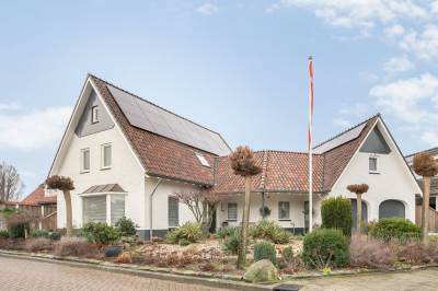 Woning Elzenhof 22 Harbrinkhoek