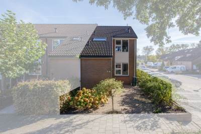 Woning Meeuwenlaan 69 Lisse