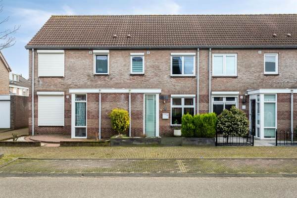 Woning Kastanjelaan 114 Halsteren