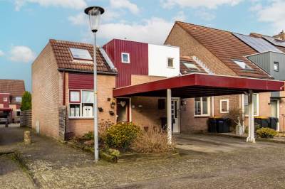 Woning Locomobielstraat 37 Veendam