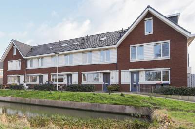 Woning Burgemeester van Meetelenstraat 46 Uithoorn