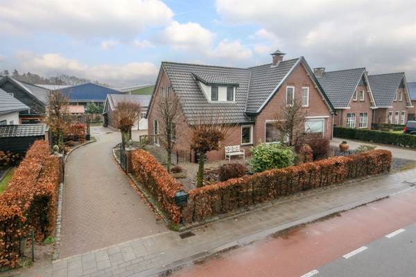 Woning Lage Valkseweg 16A Wekerom