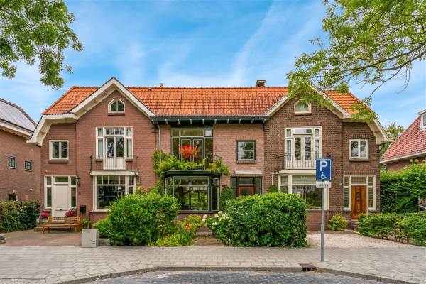 Woning Ouderkerkerlaan 30 Amstelveen