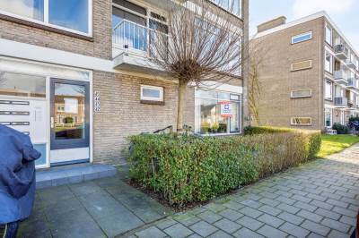 Woning Jan van Goyenplantsoen 42 Voorschoten