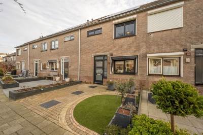 Woning Beetwortelweg 6 Oud-Beijerland