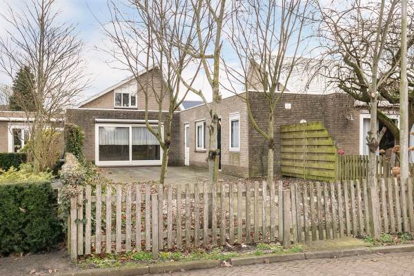 Woning Mr. Zacharias Tijllaan 19 Dedemsvaart