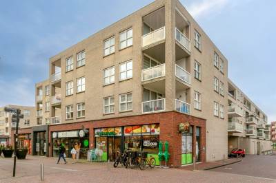 Woning Nieuwstraat 197 Spijkenisse