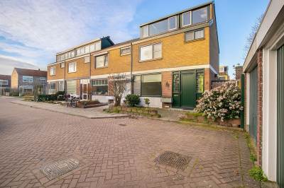 Woning Esdoornstraat 7 Oud-Beijerland