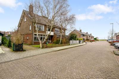 Woning Burgemeester van Roosmalenstraat 29 Uitgeest