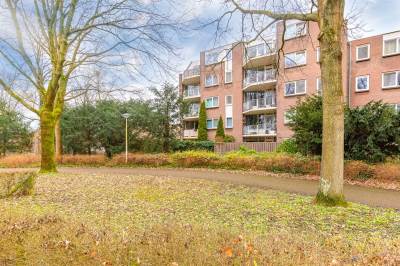 Woning Elzekrulzoom 55 Alphen aan den Rijn