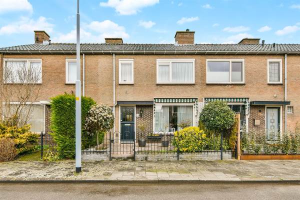 Woning Ploegstraat 15 Nieuw-Vennep