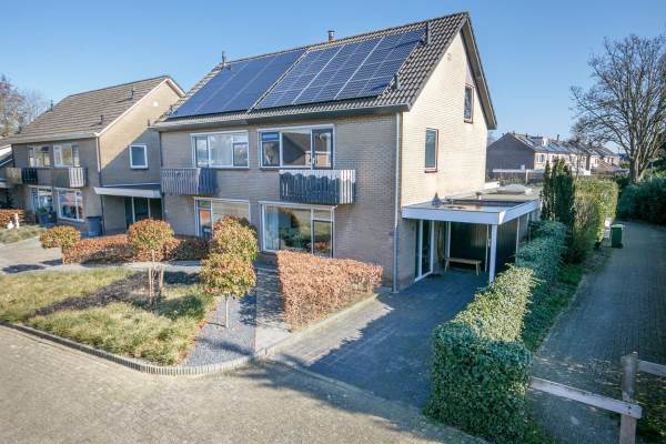 Woning Perenstraat 8 Beneden-Leeuwen