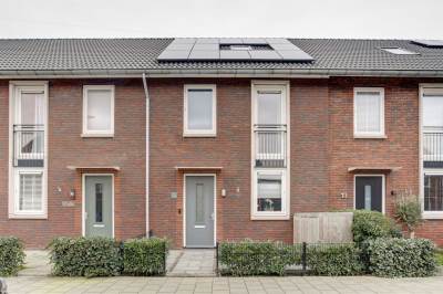 Woning Bachstraat 15 Sliedrecht