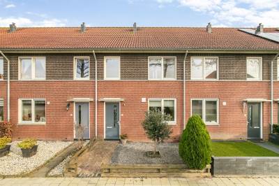 Woning Mollekade 8 Heinenoord