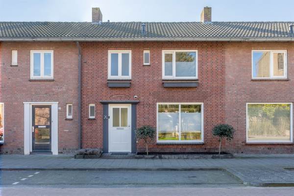 Woning Sint Jozefplein 24 Geldrop