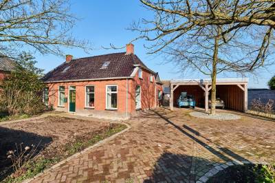 Woning Dorpsstraat 14 Kommerzijl