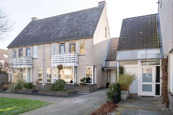 Woning Munnikenland 32 Sleeuwijk