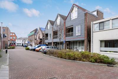 Woning Rhenanialaan 7 Alphen aan den Rijn
