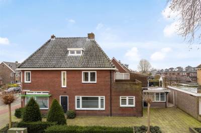 Woning Mr. P.J. Troelstrastraat 66 Hengelo (OV)