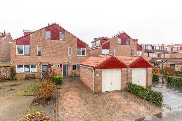 Woning Van de Lagemaathof 43 Leusden