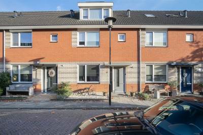 Woning Esdoornstraat 10 Bunschoten-Spakenburg