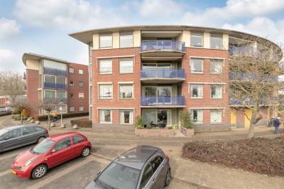 Woning Muiderslotpad 6 Hellevoetsluis