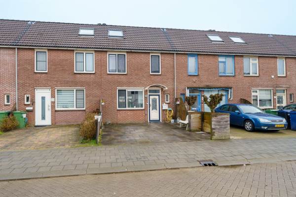 Woning Bredaweg 13 Almere