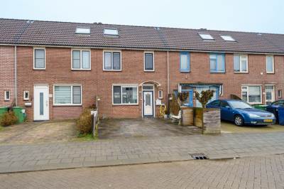 Woning Bredaweg 13 Almere