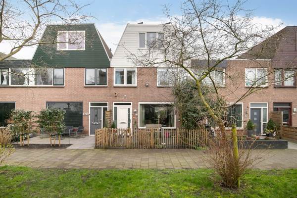 Woning Van den Berghlaan 347 Hoofddorp