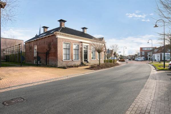 Woning Dyksterbuorren 10 Menaam