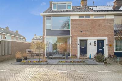 Woning van Waldeck-Pyrmontstraat 2 Waddinxveen